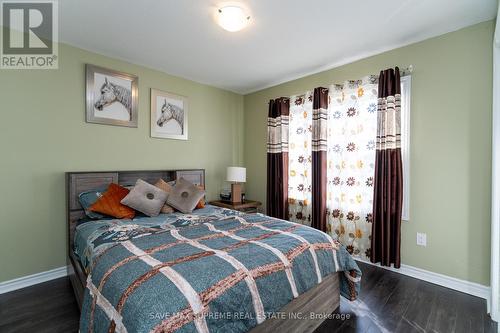 32 Sleeth Street, Brantford, ON - Indoor Photo Showing Bedroom