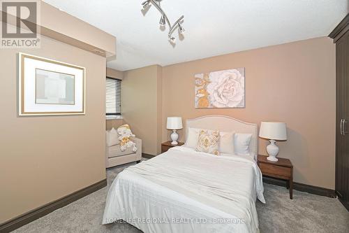 126 - 5418 Yonge Street, Toronto, ON - Indoor Photo Showing Bedroom