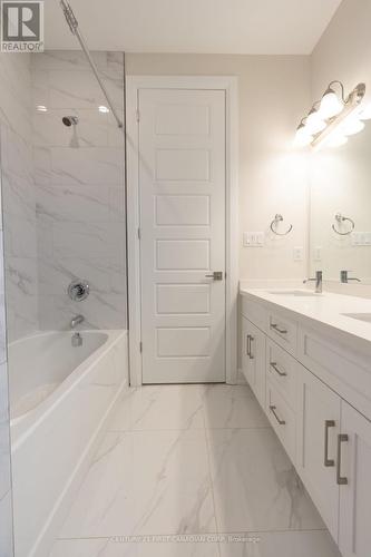 242 Leitch Street, Dutton/Dunwich (Dutton), ON - Indoor Photo Showing Bathroom