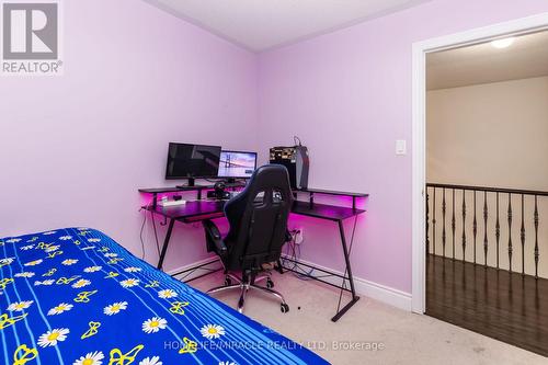 24 Orangeblossom Trail, Brampton, ON - Indoor