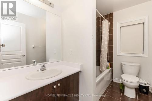 24 Orangeblossom Trail, Brampton, ON - Indoor Photo Showing Bathroom