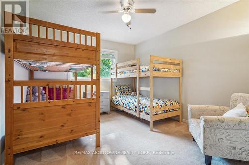 2326 Mowat Avenue, Oakville, ON - Indoor Photo Showing Bedroom