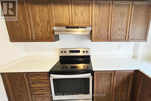 2694 Deputy Minister Path, Oshawa, ON - Indoor Photo Showing Kitchen