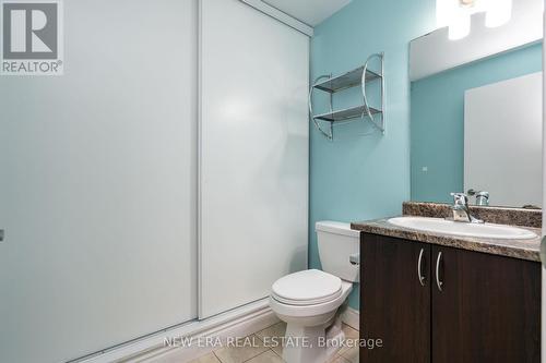 218 - 5 Richgrove Drive, Toronto (Willowridge-Martingrove-Richview), ON - Indoor Photo Showing Bathroom