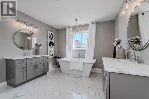 27 Spachman Street, Kitchener, ON - Indoor Photo Showing Bathroom