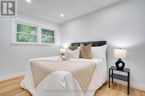 346 Reynolds Road, London, ON - Indoor Photo Showing Bedroom