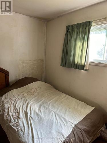 39 Marble Point Road W, Marmora And Lake, ON - Indoor Photo Showing Bedroom