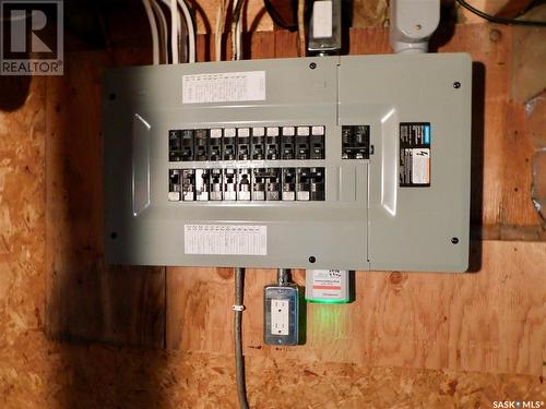 1 4Th Street E, Willow Bunch, SK - Indoor Photo Showing Basement