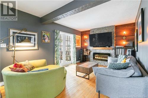 806 Bas Cap-Pelé, Bas Cap Pele, NB - Indoor Photo Showing Living Room With Fireplace