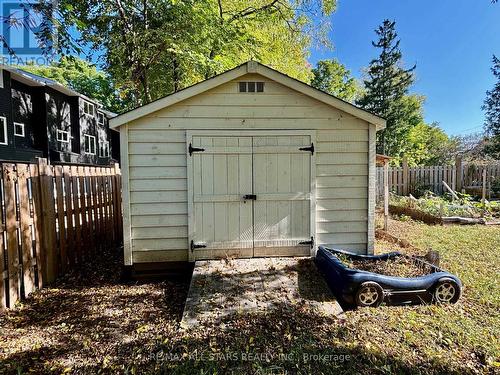 26 Market Street, Georgina, ON - Outdoor With Exterior