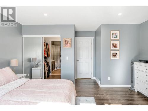 102 3825 Glen Canyon Drive, West Kelowna, BC - Indoor Photo Showing Bedroom