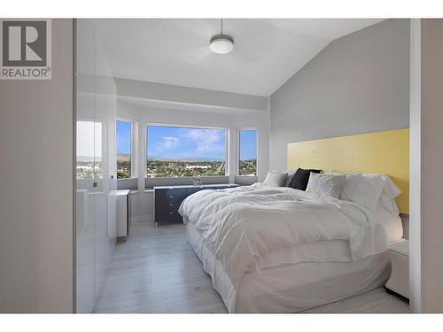 124 Sarsons Road Unit# 70, Vernon, BC - Indoor Photo Showing Bedroom