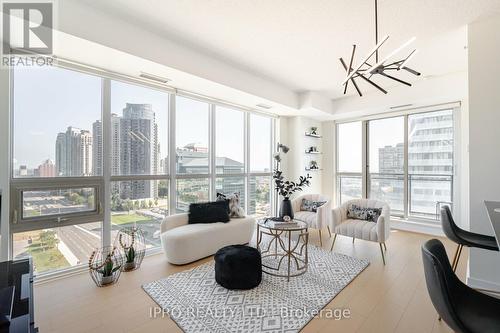 1107 - 4011 Brickstone Mews, Mississauga, ON - Indoor Photo Showing Living Room