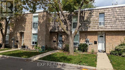 106 - 701 Burnhamthorpe Road, Toronto, ON - Outdoor