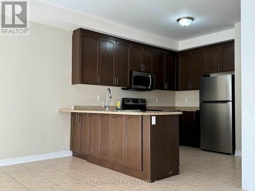 737 Megson Terrace, Milton, ON - Indoor Photo Showing Kitchen