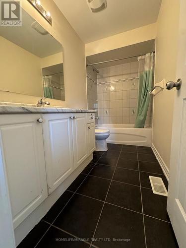 737 Megson Terrace, Milton, ON - Indoor Photo Showing Bathroom