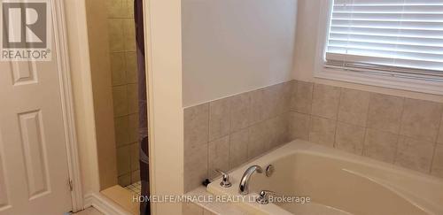 737 Megson Terrace, Milton, ON - Indoor Photo Showing Bathroom