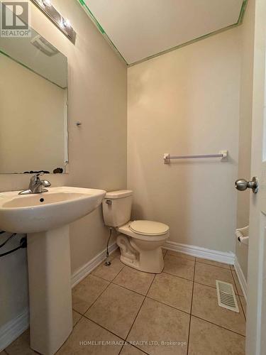 737 Megson Terrace, Milton, ON - Indoor Photo Showing Bathroom