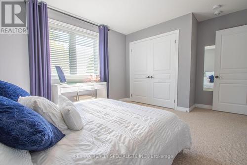 77 Taylor Drive, East Luther Grand Valley, ON - Indoor Photo Showing Bedroom