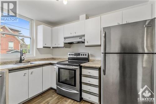 50 Burnside Avenue Unit#203, Ottawa, ON - Indoor Photo Showing Kitchen