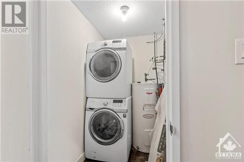 50 Burnside Avenue Unit#203, Ottawa, ON - Indoor Photo Showing Laundry Room