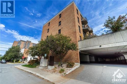 50 Burnside Avenue Unit#203, Ottawa, ON - Outdoor