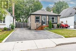 277 EAST 26TH Street  Hamilton, ON L8V 3C9