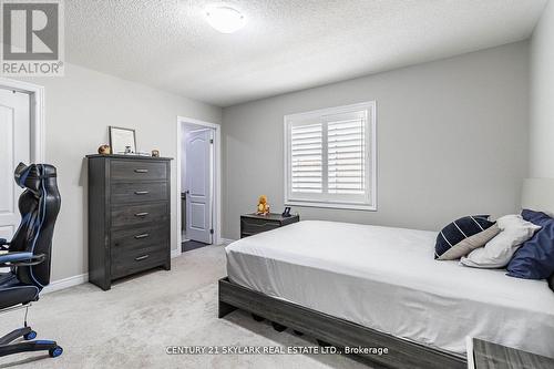 15 Ingleside Road, Brampton, ON - Indoor Photo Showing Bedroom