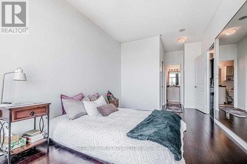 312 - 2240 Lake Shore Boulevard W, Toronto, ON - Indoor Photo Showing Bedroom