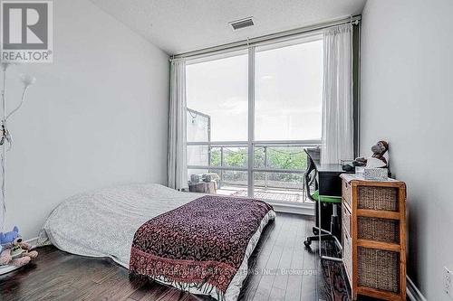 312 - 2240 Lake Shore Boulevard W, Toronto, ON - Indoor Photo Showing Bedroom