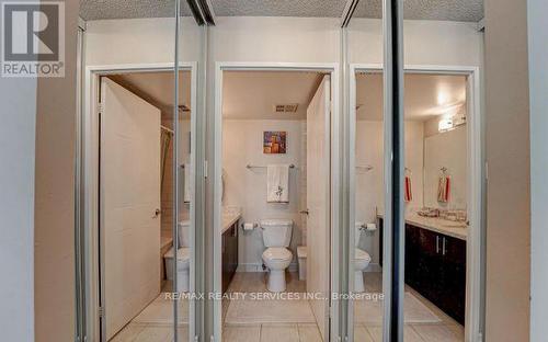 1107 - 350 Webb Drive, Mississauga (City Centre), ON - Indoor Photo Showing Bathroom