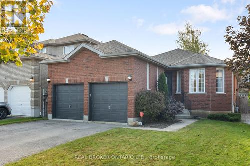 55 Stephanie Lane, Barrie, ON - Outdoor With Facade