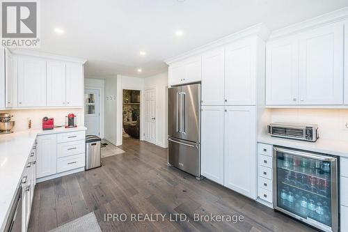 6845 19Th Side Road, King, ON - Indoor Photo Showing Kitchen