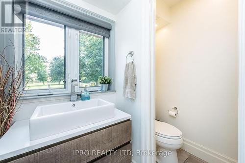 6845 19Th Side Road, King, ON - Indoor Photo Showing Bathroom