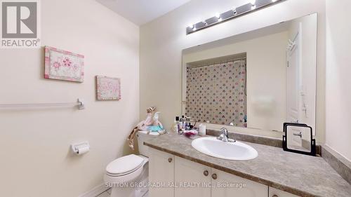 25 Thistle Avenue, Richmond Hill, ON - Indoor Photo Showing Bathroom