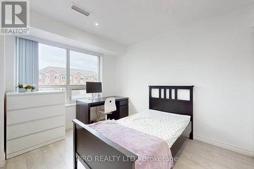 202 - 4600 Steeles Avenue E, Markham, ON - Indoor Photo Showing Bedroom