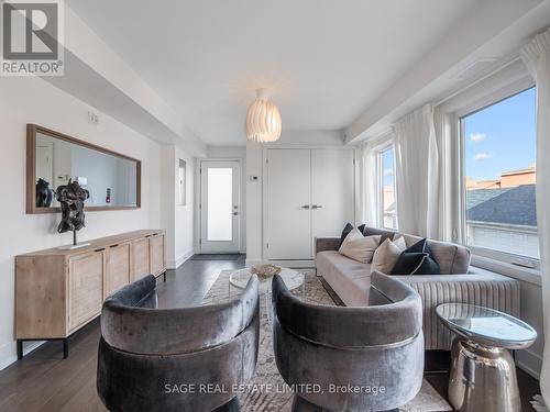 108 - 1183 Dufferin Street, Toronto, ON - Indoor Photo Showing Living Room