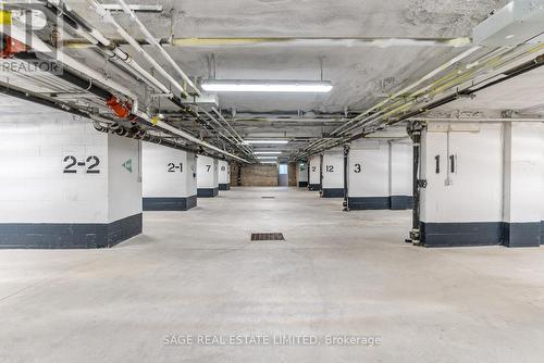 105 - 1183 Dufferin Street, Toronto, ON - Indoor Photo Showing Garage