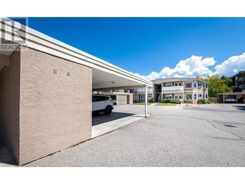 3146 Paris Street Unit# 209, Penticton, BC - Outdoor