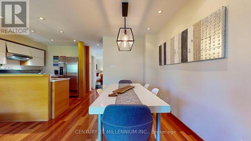 2 - 162 Settlers Way, Blue Mountains, ON - Indoor Photo Showing Dining Room