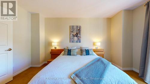 2 - 162 Settlers Way, Blue Mountains, ON - Indoor Photo Showing Bedroom