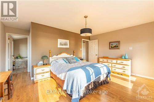 3619 Concession Road 1 Road, Prescott And Russell, ON - Indoor Photo Showing Bedroom