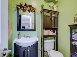 Powder room - 