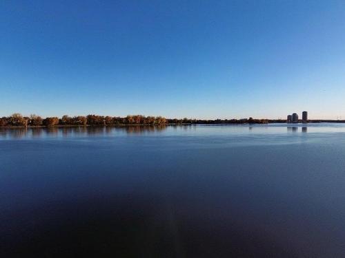 Vue sur l'eau - 191 Rue Saraguay E., Montréal (Pierrefonds-Roxboro), QC - Outdoor With Body Of Water With View