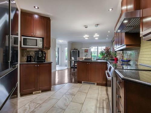 Kitchen - 2-658 Rue Des Sureaux, Boucherville, QC - Indoor Photo Showing Kitchen