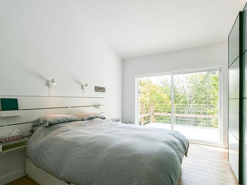 Master bedroom - 439 Ch. Du Roc, Saint-Sauveur, QC - Indoor Photo Showing Bedroom