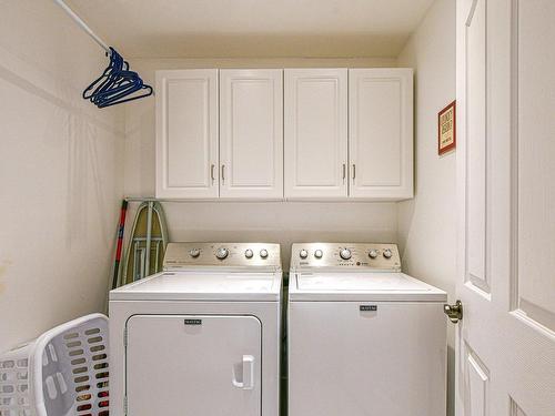 Salle de lavage - 439 Ch. Du Roc, Saint-Sauveur, QC - Indoor Photo Showing Laundry Room