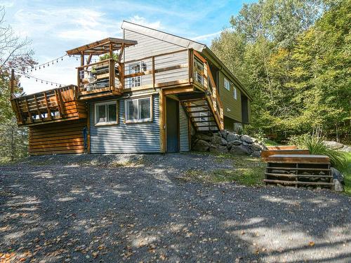 Stationnement - 439 Ch. Du Roc, Saint-Sauveur, QC - Outdoor