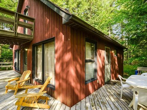 ExtÃ©rieur - 670 Ch. Blackburn, Val-Des-Monts, QC - Outdoor With Deck Patio Veranda With Exterior