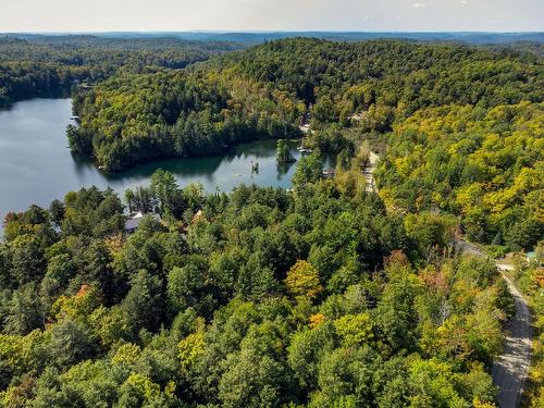 Photo aÃ©rienne - 670 Ch. Blackburn, Val-Des-Monts, QC - Outdoor With Body Of Water With View